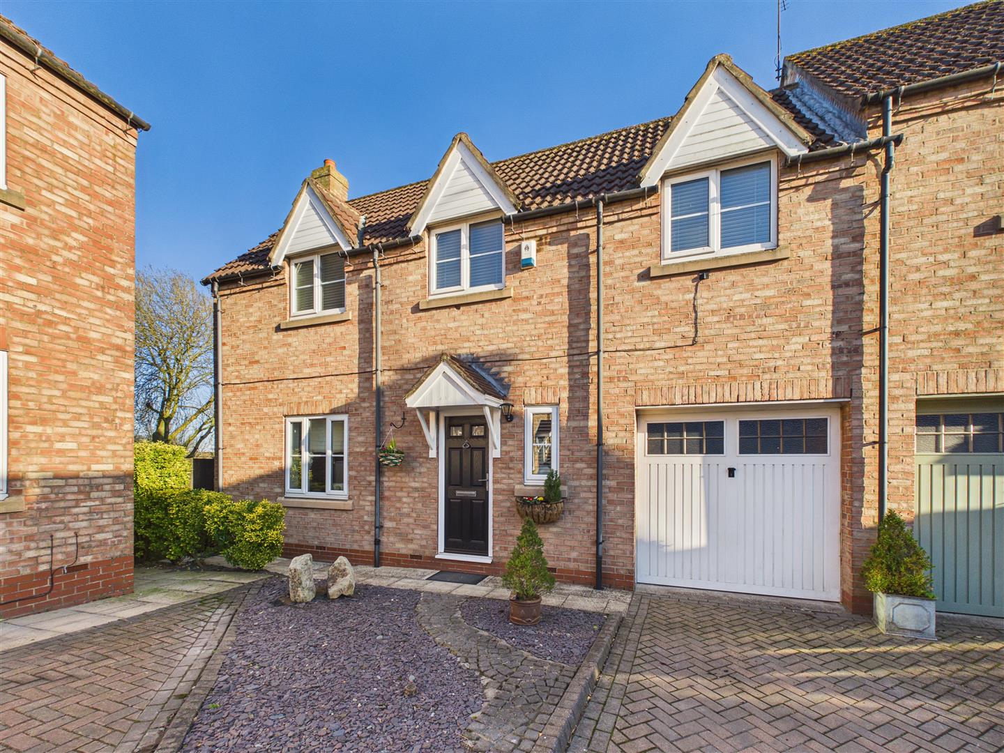 Little Weighton East Yorkshire, HU20 3UJ